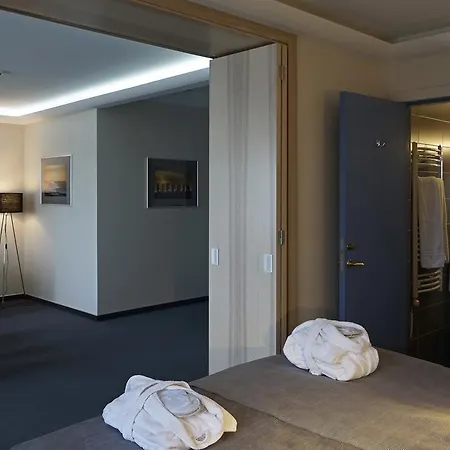 Amrita Hotel 4*